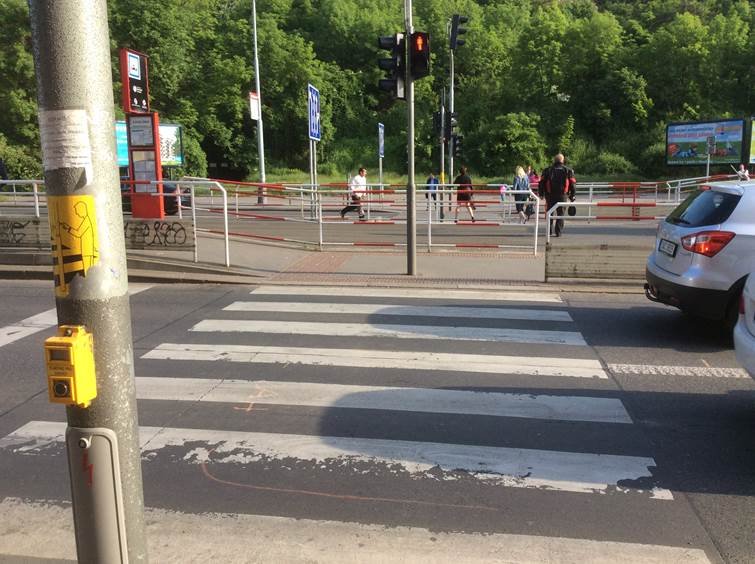 Signalizace na semaforech na zastávce Kavalírka